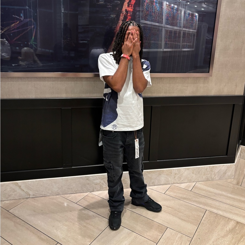 Meet your Posher, Keno